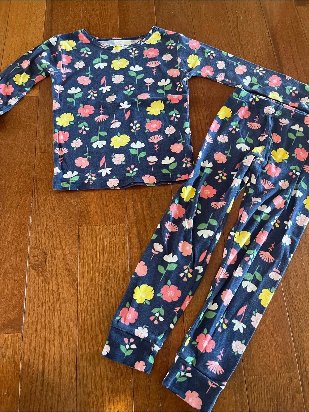 Girls 5T Winter Pajama Lot